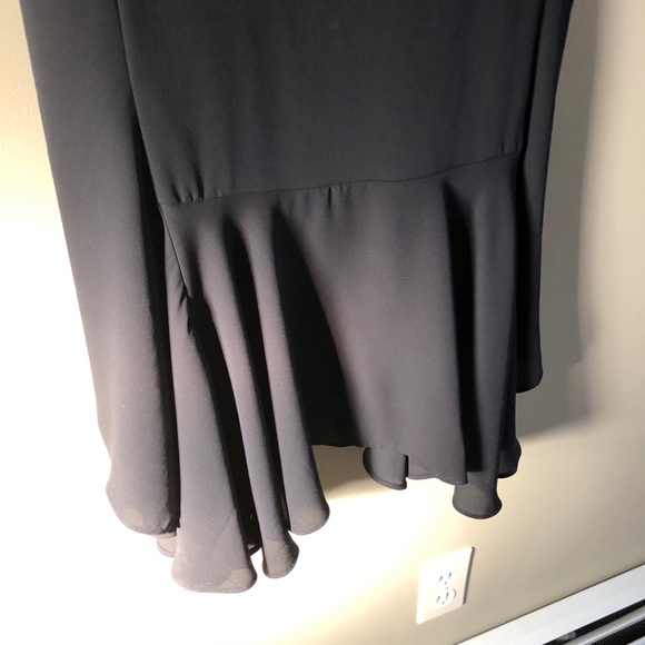 💕LAST CHANCE💕 NWT Women’s Belle Vere Black Dress size 4 - Picture 7 of 9